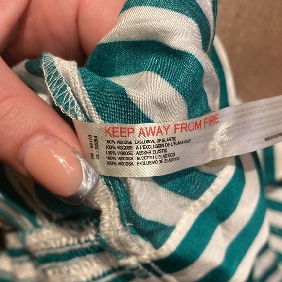 Anthropologie Pajama Style Green Pinstriped Cropped Blouse Size XS C1 - Picture 6 of 6